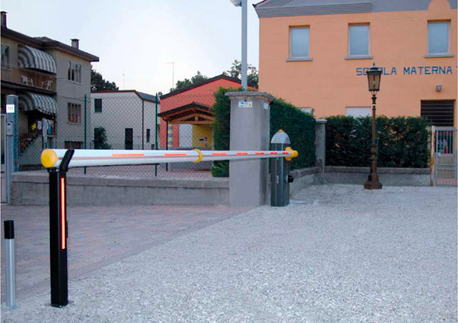 Barreras de p�rtiga para control de accesos