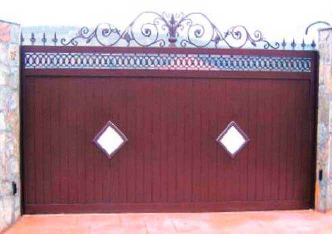 Automatismos - Puertas correderas batientes de aluminio