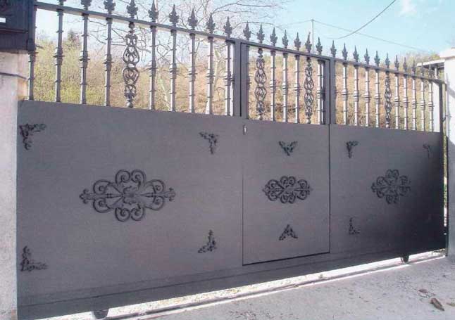 Puertas autom�ticas Vizcaya - Puertas de forja con perfil galvanizado