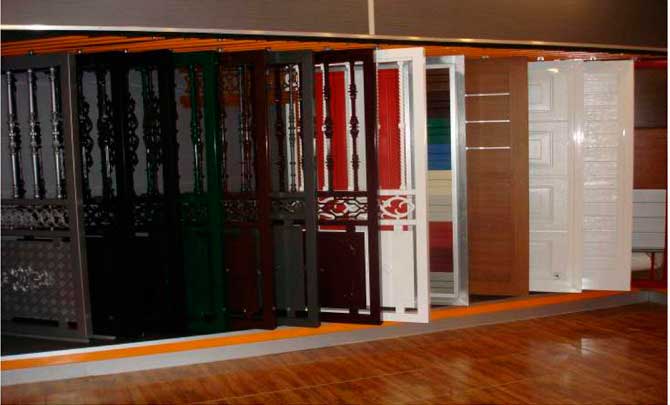 Exposici�n de puertas correderas batientes Vizcaya